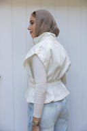 Contoured denim vest - off white