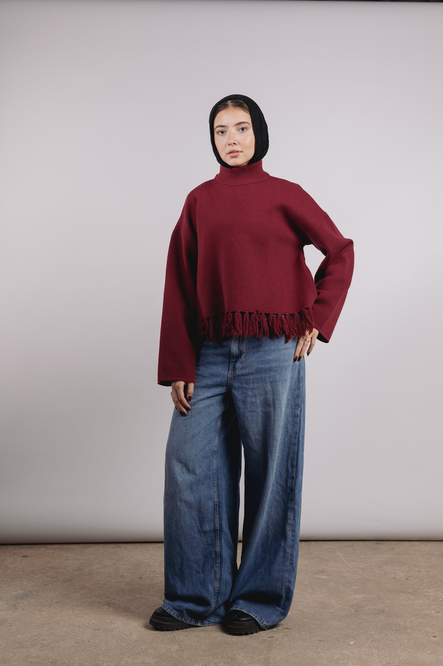 Dolly mock neck in maroon
