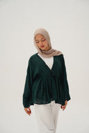 Day dreamer blouse in emerald green