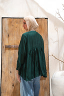 Day dreamer blouse in emerald green