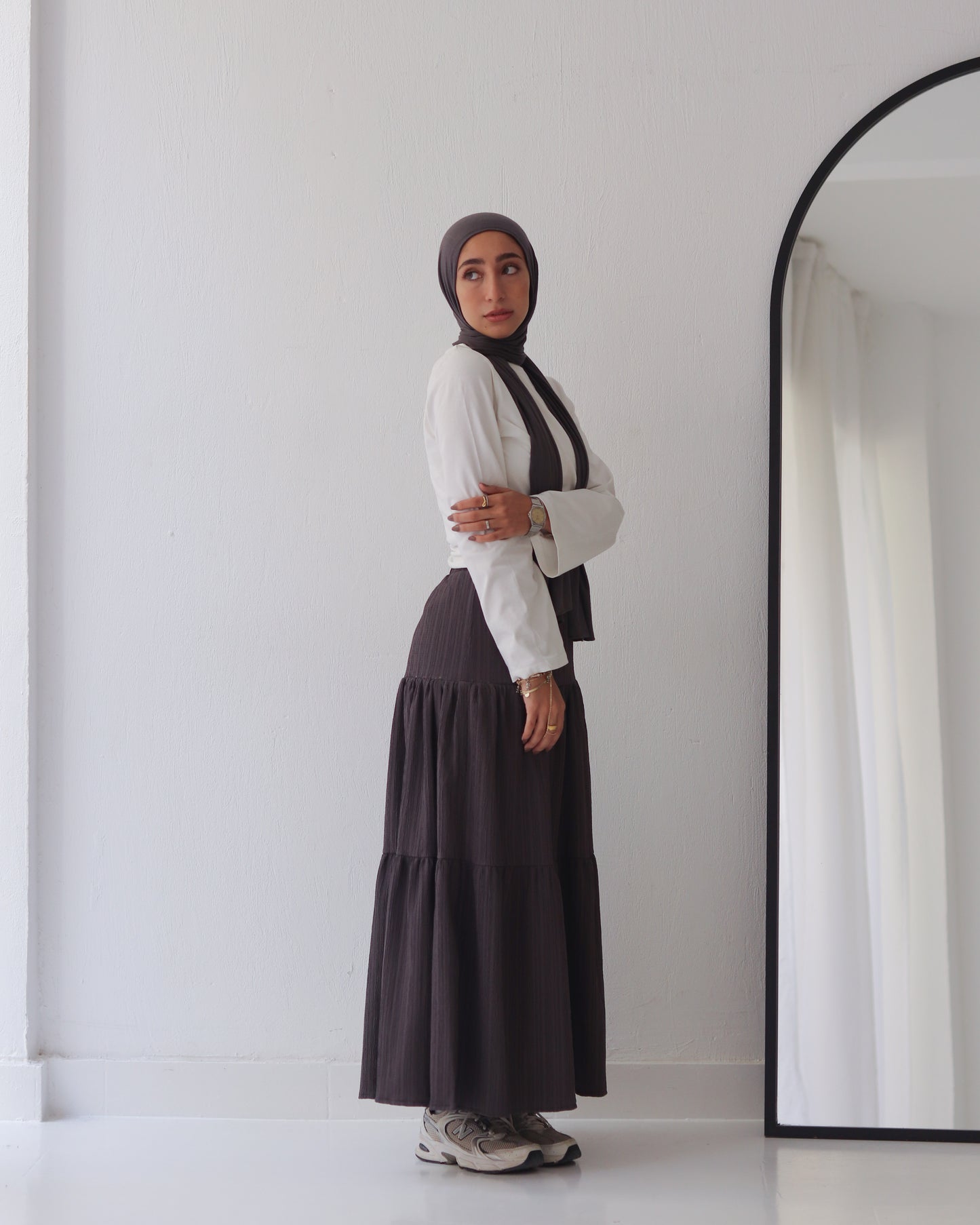 NAYA SKIRT IN DARK GRAY