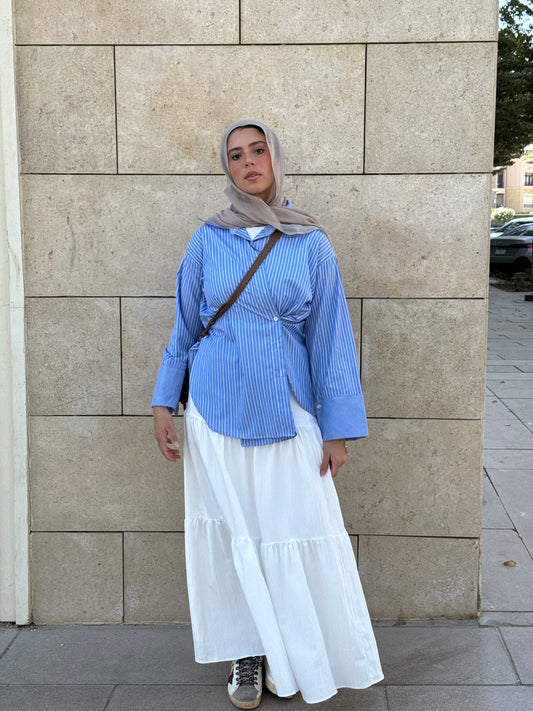 THE DAILY STRIPED SHIRT in light blue   .
