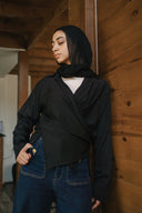 The waisted shirt - black