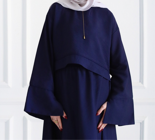 Alma Top in Navy