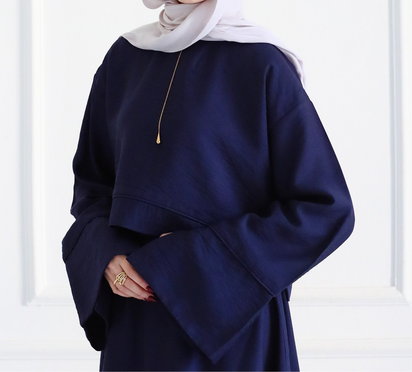 Alma Top in Navy