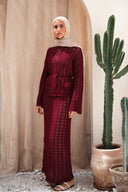 Seashell crochet set in maroon
