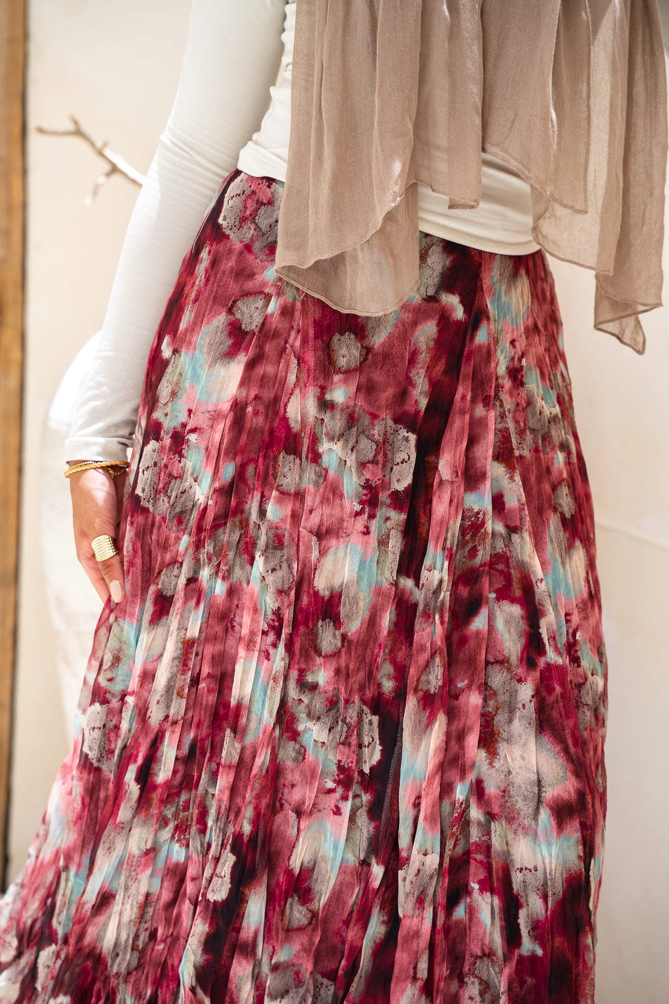 Sun-Kissed Skirt in maroon