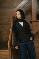 The waisted shirt - black